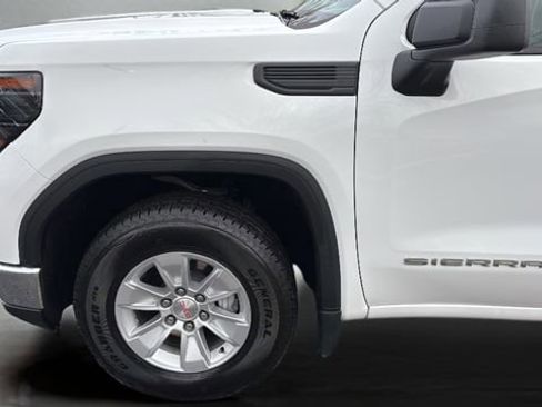 Used 2023 GMC Sierra 1500 Pro w/ Pro Value Package image 32