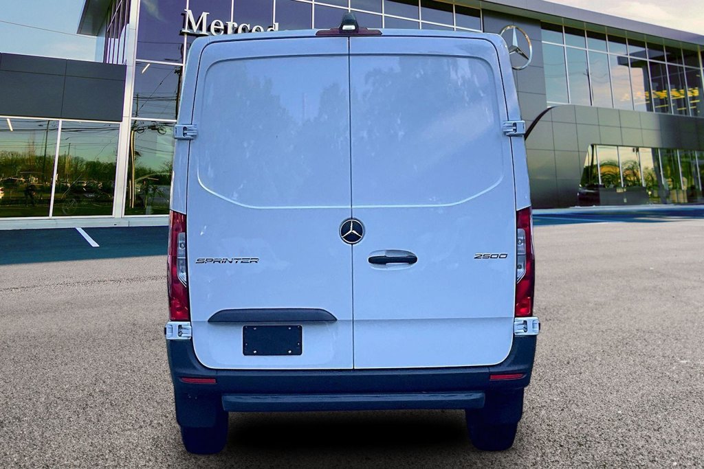 New 2026 Mercedes-Benz Sprinter 2500 image 4