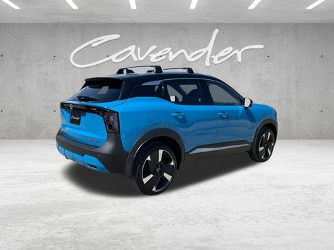 New 2026 Nissan Kicks SR w/ Cold Weather Package image 16