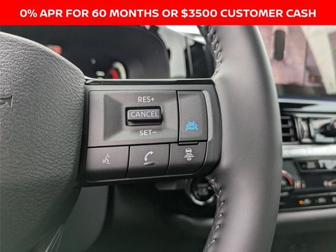 New 2026 Nissan Pathfinder SL FWD image 11