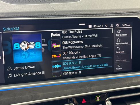 Used 2022 BMW X5 xDrive45e w/ M Sport Package AWD/4WD image 21