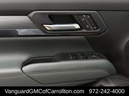New 2026 GMC Terrain AT4 w/ Convenience Package III AWD/4WD image 32