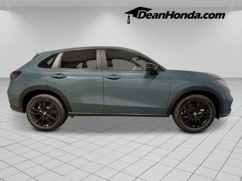 New 2027 Honda HR-V Sport image 8