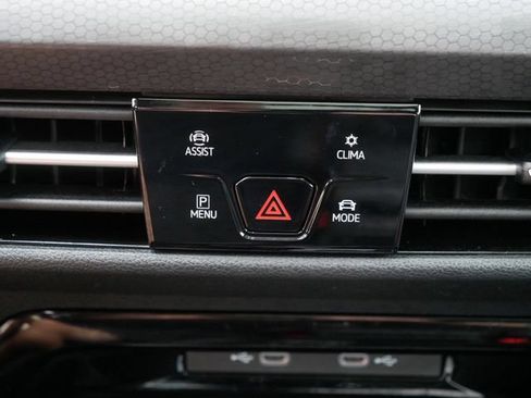 Certified 2024 Volkswagen GTI SE FWD image 29