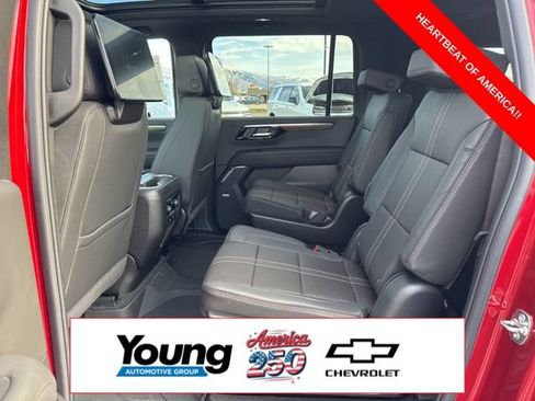 New 2026 Chevrolet Suburban High Country AWD/4WD image 16