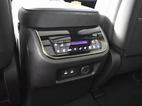 New 2026 INFINITI QX80 4WD image 14