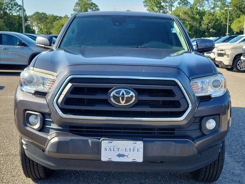 Used 2020 Toyota Tacoma SR5 RWD image 7