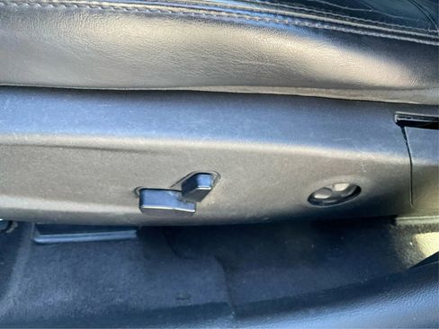 Used 2014 Chrysler 300 image 18