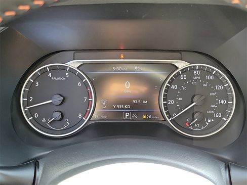 New 2025 Nissan Sentra SR image 8