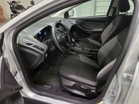 Used 2014 Ford Focus S FWD image 14