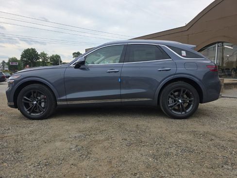 New 2027 Genesis GV70 2.5T Select AWD/4WD image 2