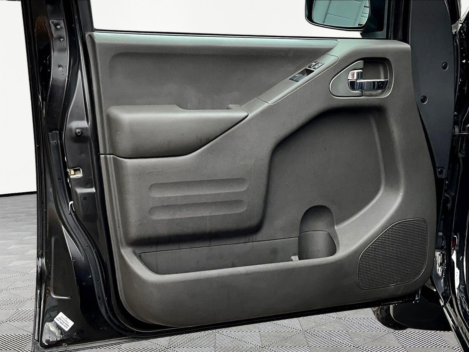 Certified 2021 Nissan Frontier S RWD image 20