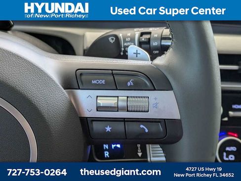 Used 2025 Hyundai Tucson Limited AWD/4WD image 39