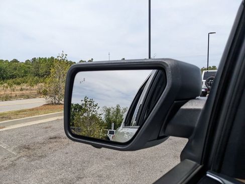 Used 2021 Ford F150 XLT w/ Equipment Group 302A High image 22