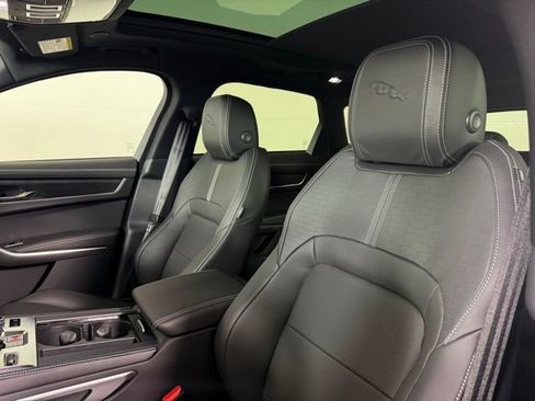 New 2026 Jaguar F-PACE R-Dynamic S AWD/4WD image 6