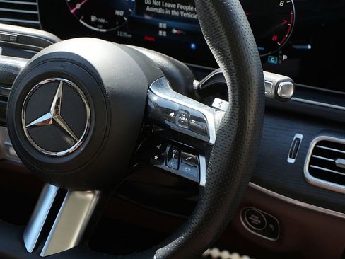 Certified 2024 Mercedes-Benz GLS 450 4MATIC image 15