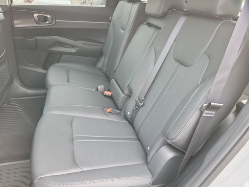 New 2026 Kia Sorento EX AWD/4WD image 7
