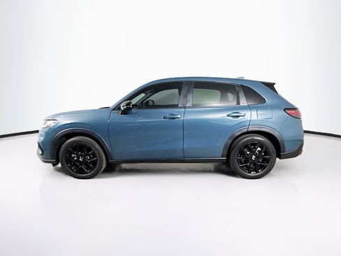 Used 2025 Honda HR-V Sport image 7