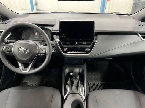 Used 2023 Toyota Corolla SE image 10