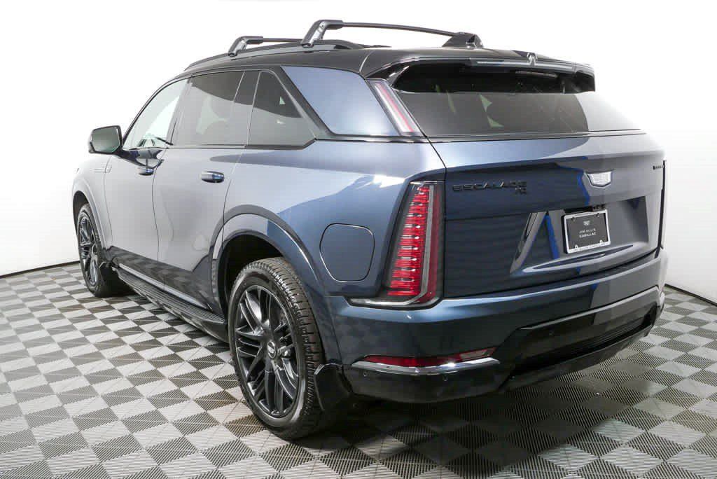 Certified 2026 Cadillac Escalade IQ Sport 1 w/ LPO, ONYX Package AWD/4WD image 7