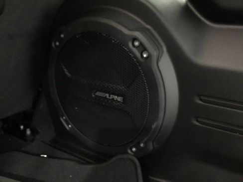 Used 2024 Jeep Wrangler Sahara w/ Technology Group image 17