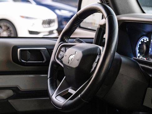 Used 2021 Ford Bronco Wildtrak image 12