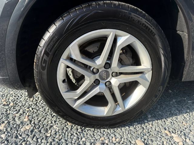 Used 2018 Audi Q5 2.0T Premium Plus w/ Premium Plus Package AWD/4WD image 9