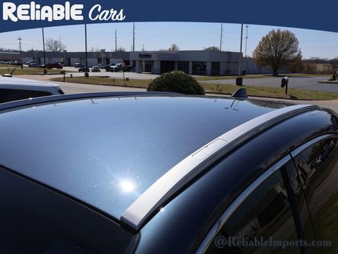 Used 2021 Toyota Venza XLE w/ Softex Package image 14