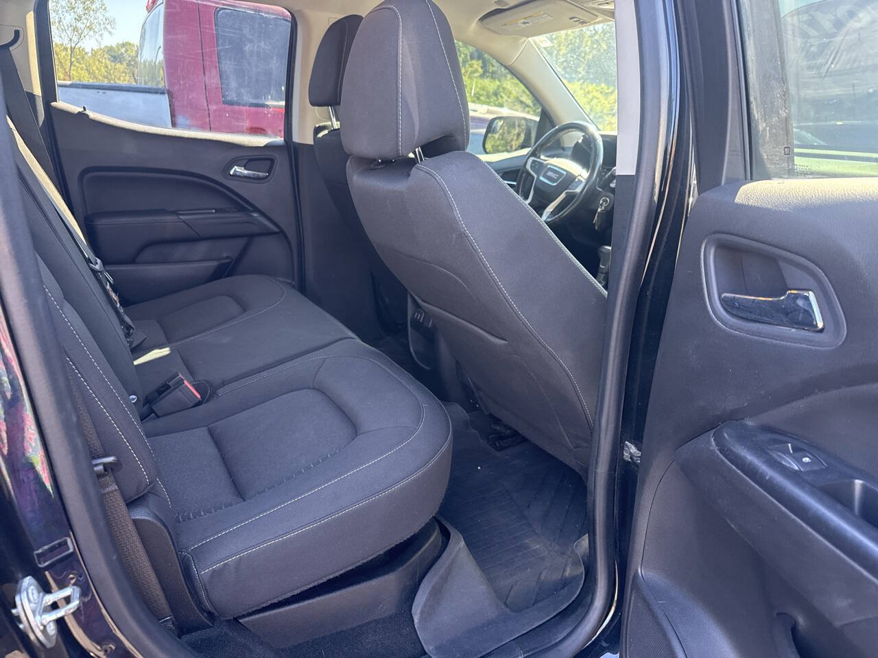 Used 2017 GMC Canyon SLE w/ Nightfall Edition AWD/4WD image 27