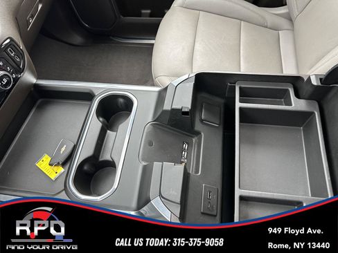Used 2024 Chevrolet Silverado 2500 LTZ w/ LTZ Convenience Package AWD/4WD image 19