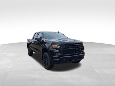New 2026 Chevrolet Silverado 1500 Custom Trail Boss w/ Turbomax Blackout Package image 3