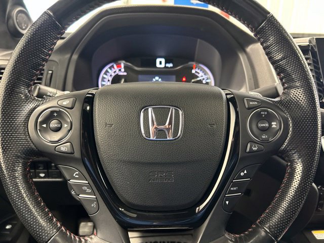 Certified 2022 Honda Ridgeline Black Edition image 28