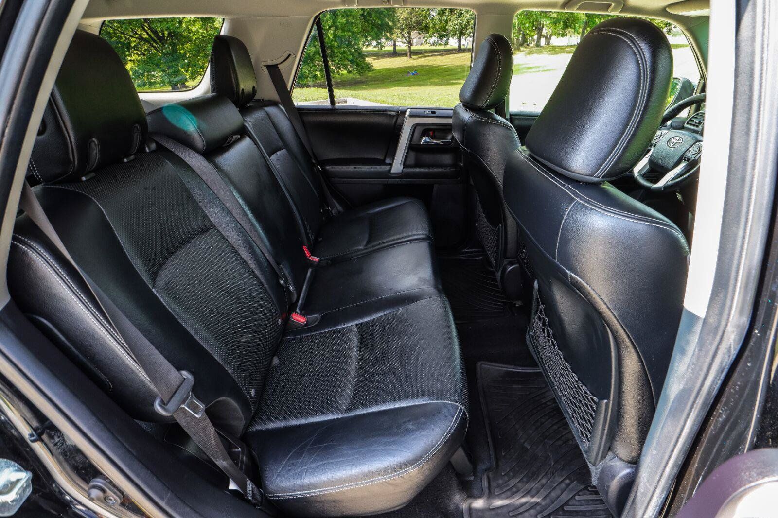 Used 2014 Toyota 4Runner Limited AWD/4WD image 37