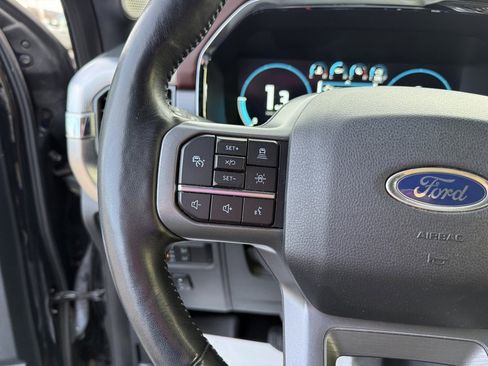 Used 2021 Ford F150 Lariat w/ Equipment Group 502A High image 18