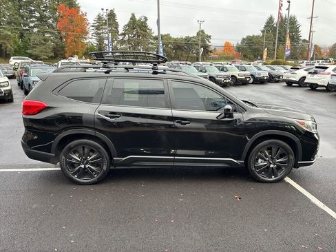 Used 2022 Subaru Ascent Onyx Edition image 9
