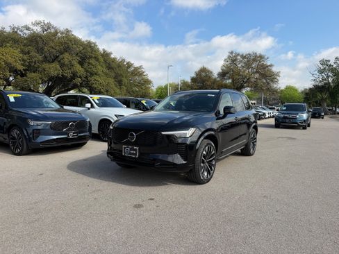 New 2026 Volvo XC90 T8 Ultra w/ Protection Package Premier image 2