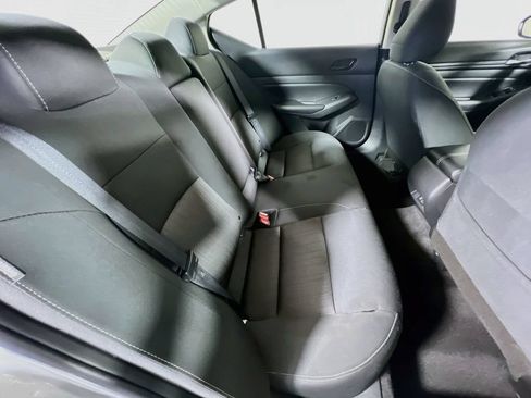 Used 2025 Nissan Altima 2.5 SV FWD image 23