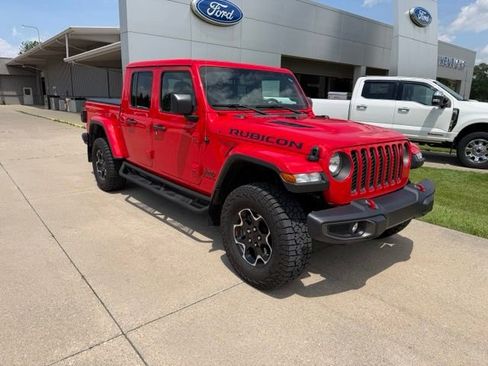 Used 2023 Jeep Gladiator Rubicon w/ Cold Weather Group AWD/4WD image 8