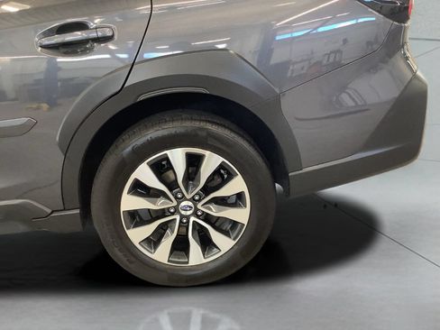 Certified 2023 Subaru Outback Limited AWD/4WD image 27