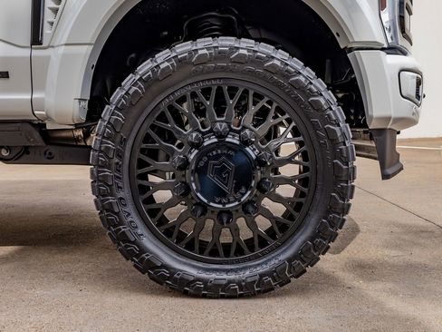 Used 2026 Ford F450 Platinum w/ Platinum Plus Package image 12