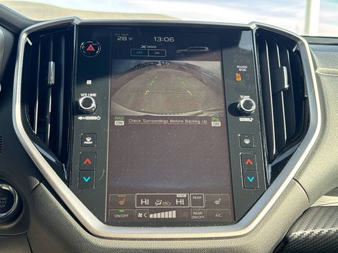 Used 2025 Subaru Ascent Premium w/ Premium Package image 23