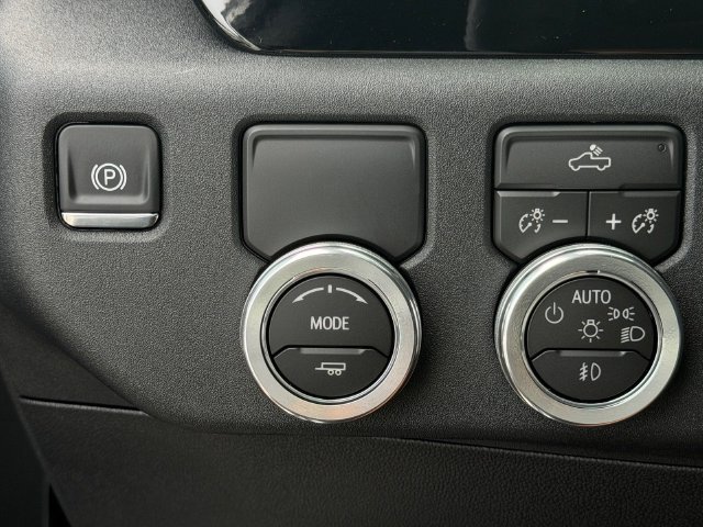 Used 2026 Chevrolet Silverado 1500 RST w/ RST Select Package RWD image 11