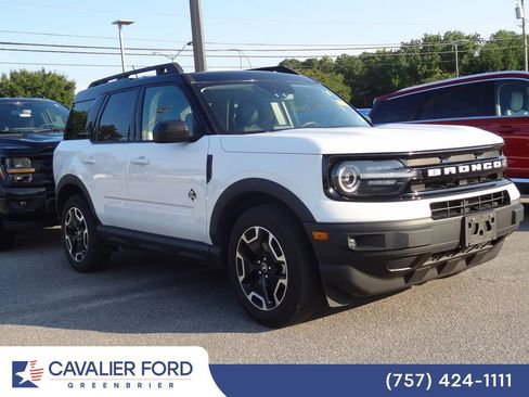Used 2023 Ford Bronco Sport Outer Banks w/ Tech Package AWD/4WD image 1