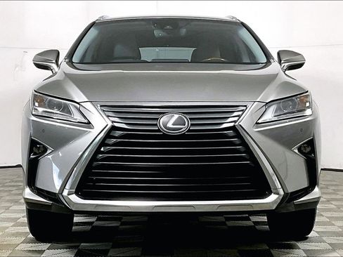 Used 2018 Lexus RX 350L FWD w/ Premium Package image 3