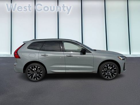 New 2026 Volvo XC60 B5 Ultra w/ Protection Package Premier image 2