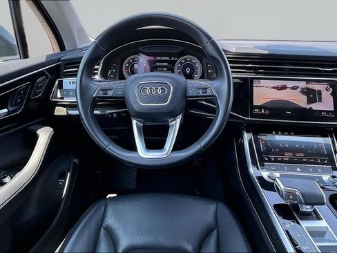 Used 2023 Audi Q7 3.0T Premium Plus w/ Premium Plus Package AWD/4WD image 5