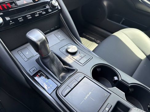 Used 2024 Lexus IS 350 F Sport RWD image 26