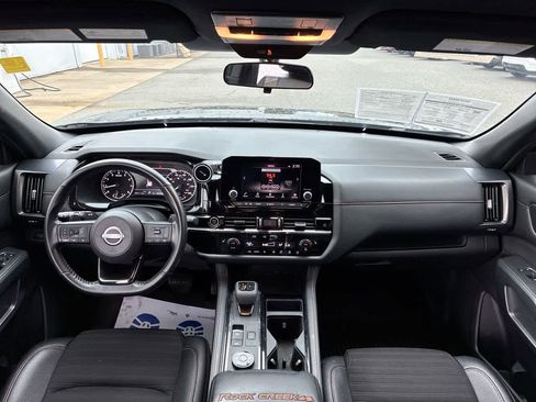 Used 2024 Nissan Pathfinder Rock Creek image 19