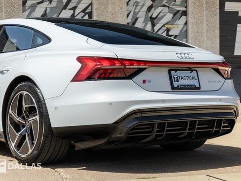 Used 2024 Audi RS e-tron GT AWD/4WD image 12