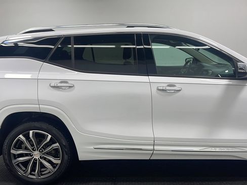 Used 2018 GMC Terrain Denali w/ Comfort Package FWD image 20
